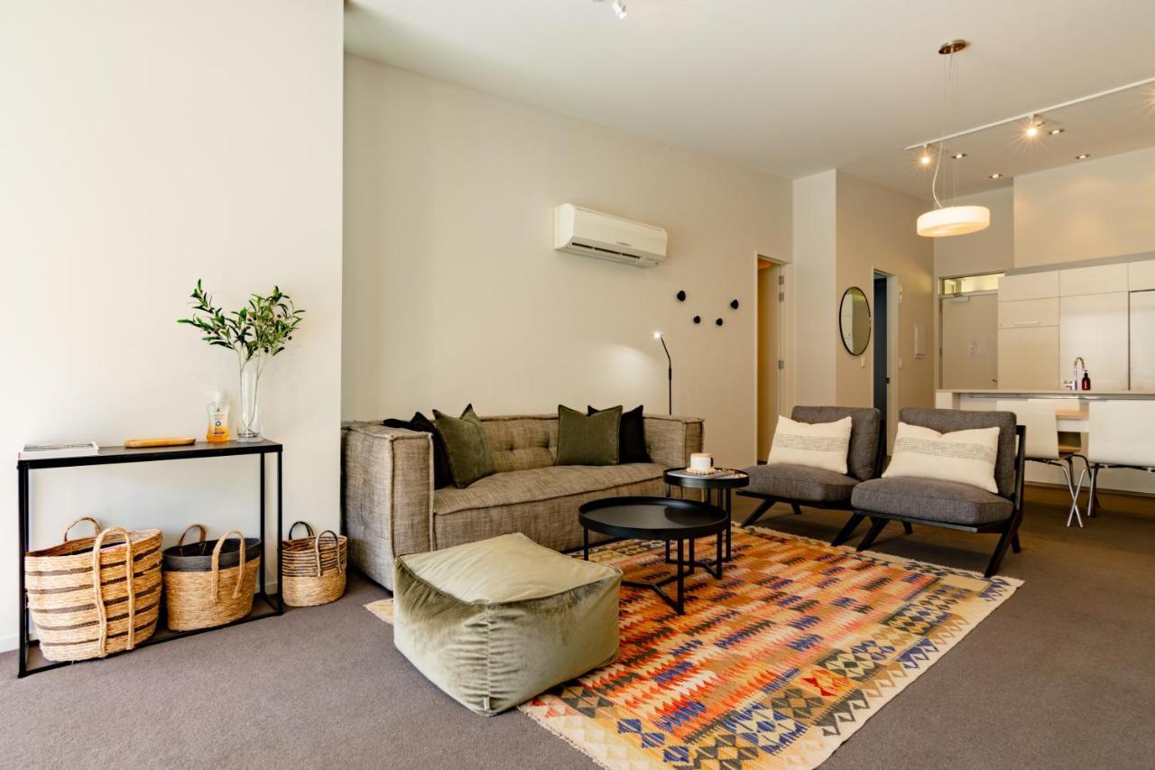 Apartamento Stylish Haven Luxury Interiors In Prime Location Queenstown Exterior foto