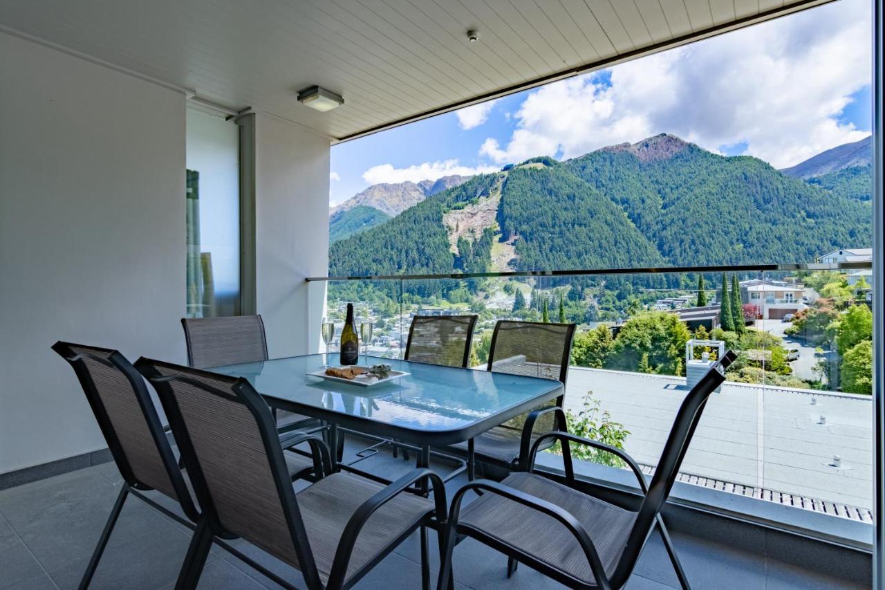 Apartamento Stylish Haven Luxury Interiors In Prime Location Queenstown Exterior foto
