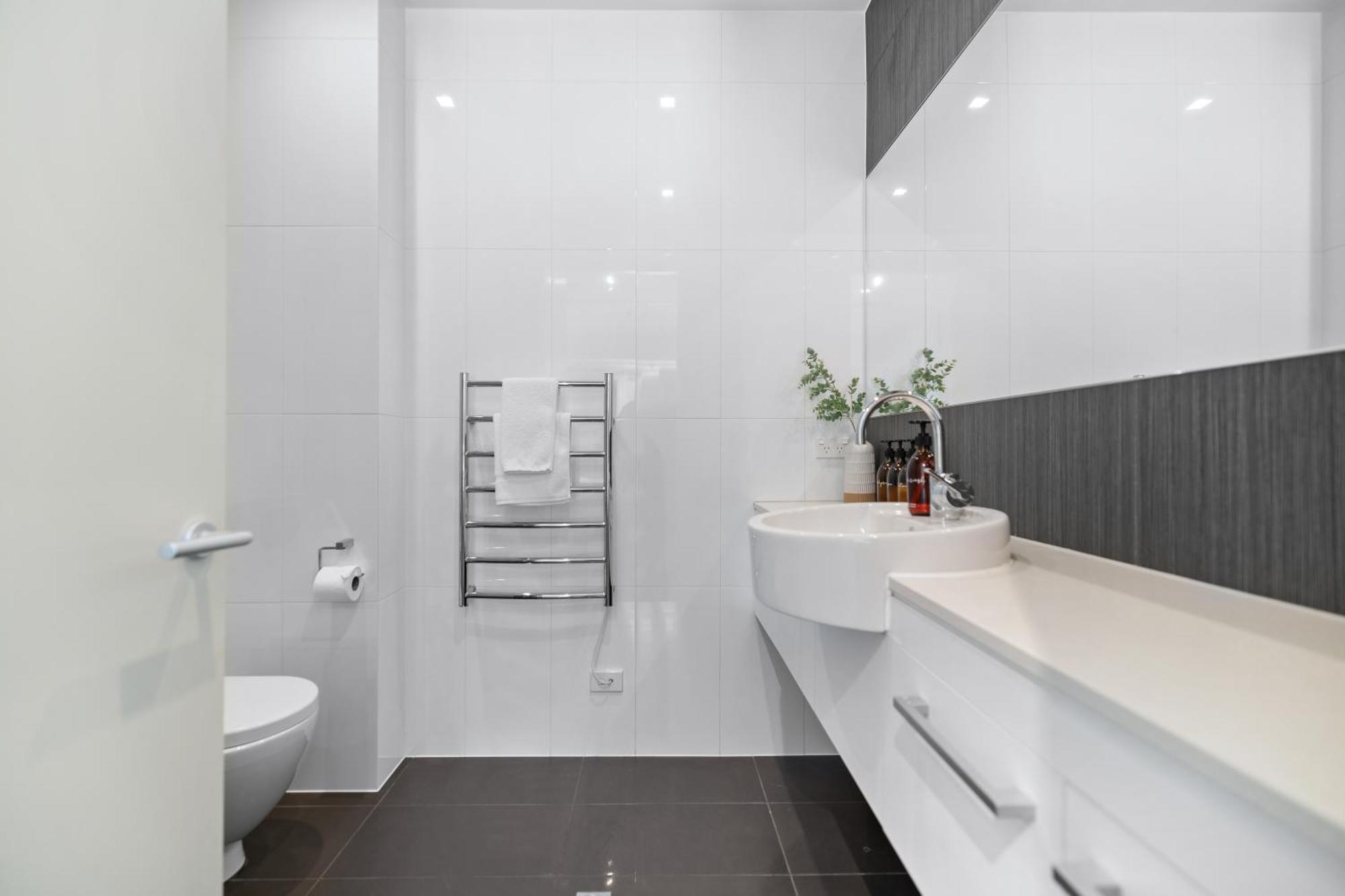 Apartamento Stylish Haven Luxury Interiors In Prime Location Queenstown Exterior foto